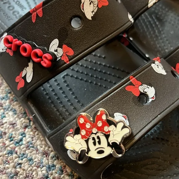 Crocs Minnie Mouse Sandals size 8