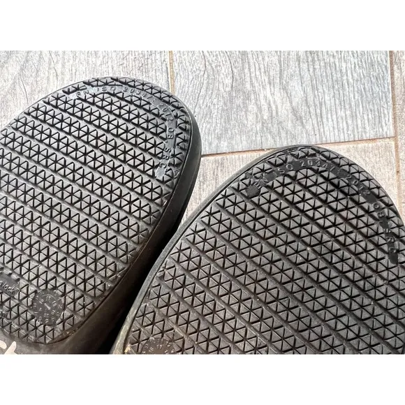 Crocs Neria Pro ll Shoes Slip Resistant Slip On Clogs Black Womens 11 Mules Work