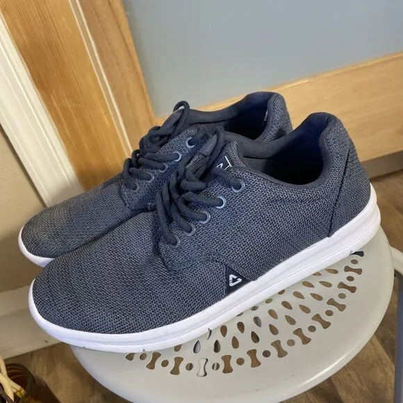 Cuater by Travis Mathew The Daily Knit Mens Size 9 Golf Shoes