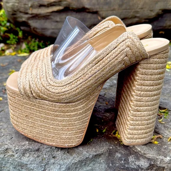 CULT GAIA SISLEY NUDE HIGH HEEL PLATFORM SANDALS - 9 ☀️🔥👡