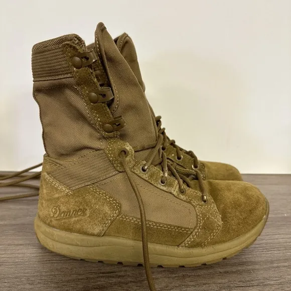 Danner Men's Tachyon 8&quot; Synthetic Ultralight Material Boots Coyote Size 5 D