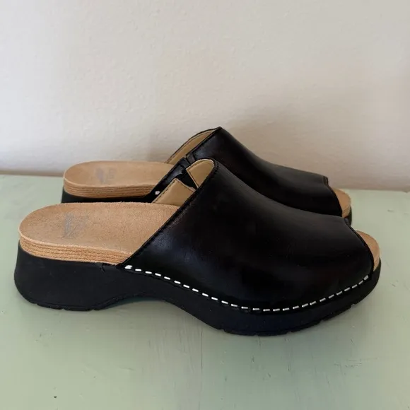 DANSKO Black Leather Slide Sandals Size 37