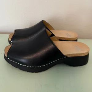 DANSKO Black Leather Slide Sandals Size 37