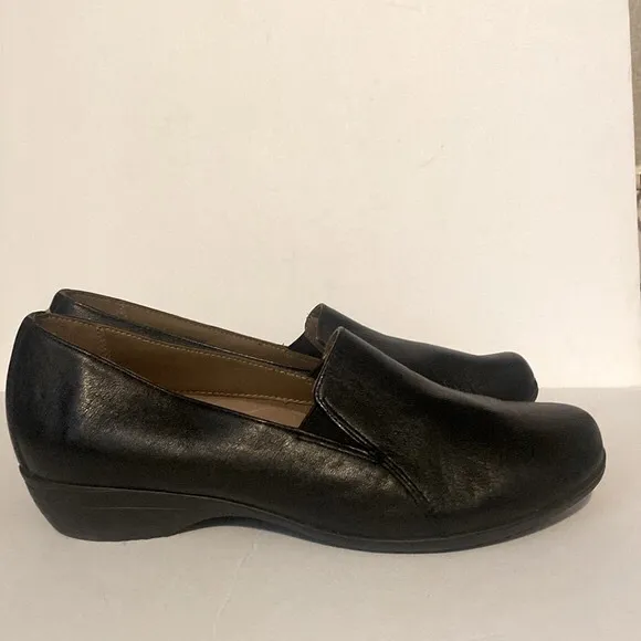 Dansko Black Leather Women's Farah Comfort Shoes