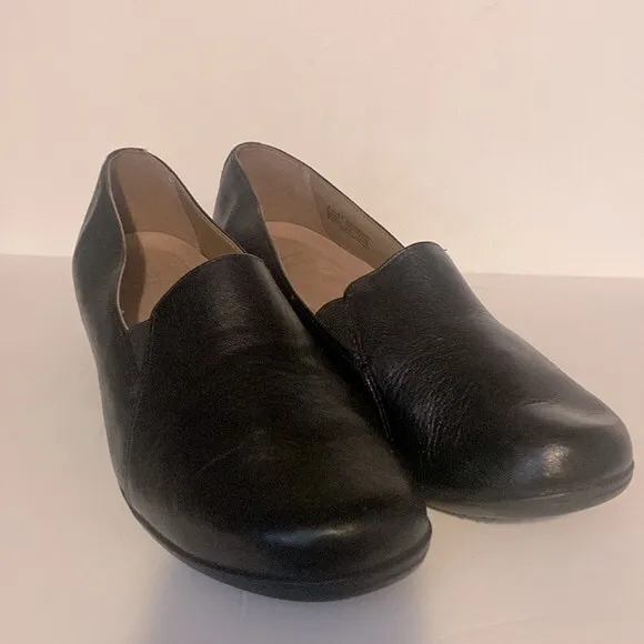 Dansko Black Leather Women's Farah Comfort Shoes
