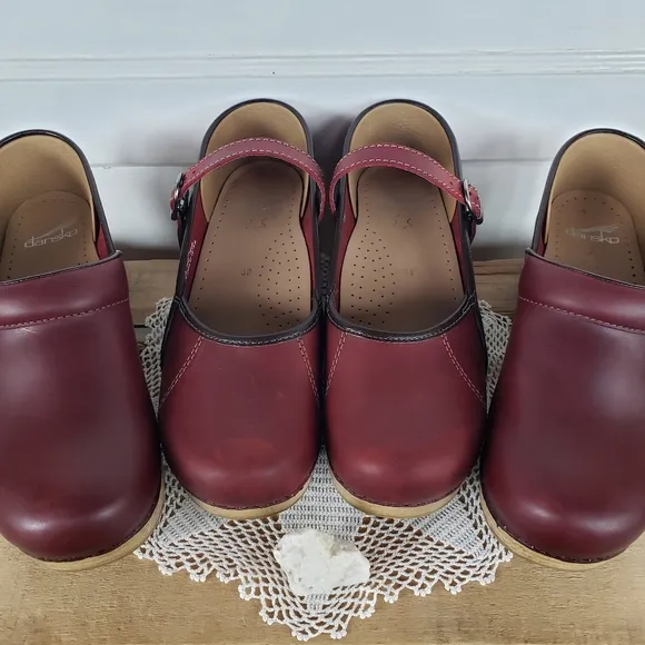👣Dansko Fit &amp; Sizing Guides👣pro clogs neutral minimalist iconic comfort boho