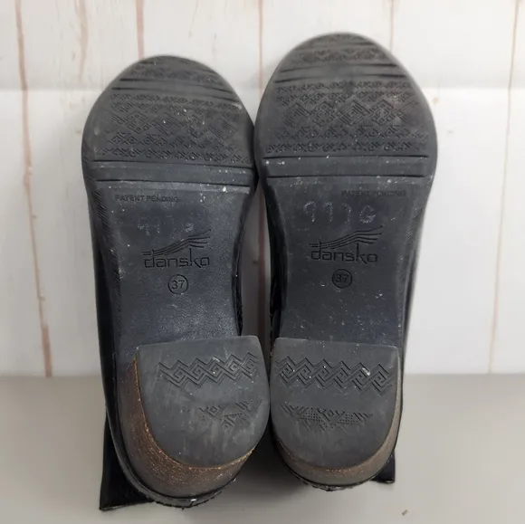 Dansko Hayley Ankle Boots with Chunky Heel and Rounded Toe Black Size 6.5-7 (37)