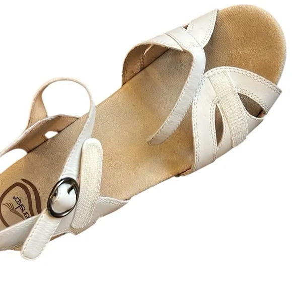 Dansko Season White Leather Adjustable Buckle Platform Sandals US 10.5-11/EU 41