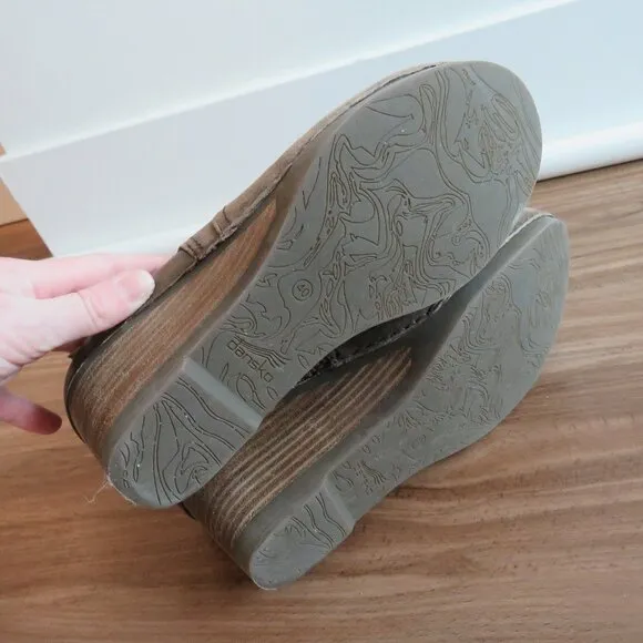 DANSKO Shirley Suede Leather Stacked Heel Ankle Boots in Taupe Size EU 40