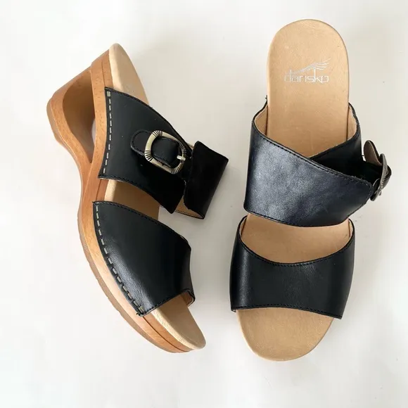 Dansko Tawny wedge leather open toe sandals 40 US 9.5