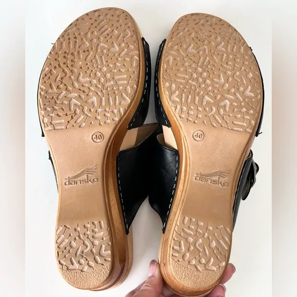 Dansko Tawny wedge leather open toe sandals 40 US 9.5