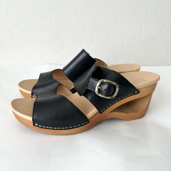 Dansko Tawny wedge leather open toe sandals 40 US 9.5