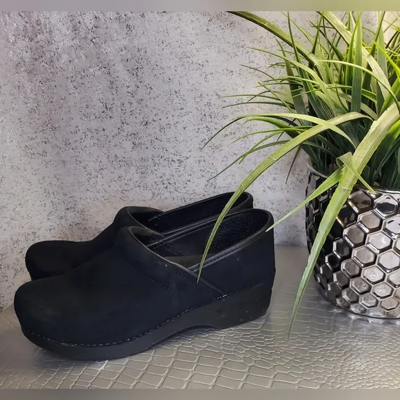 Dansko Women's Professional Burnished Suede Black Slip-On Clogs