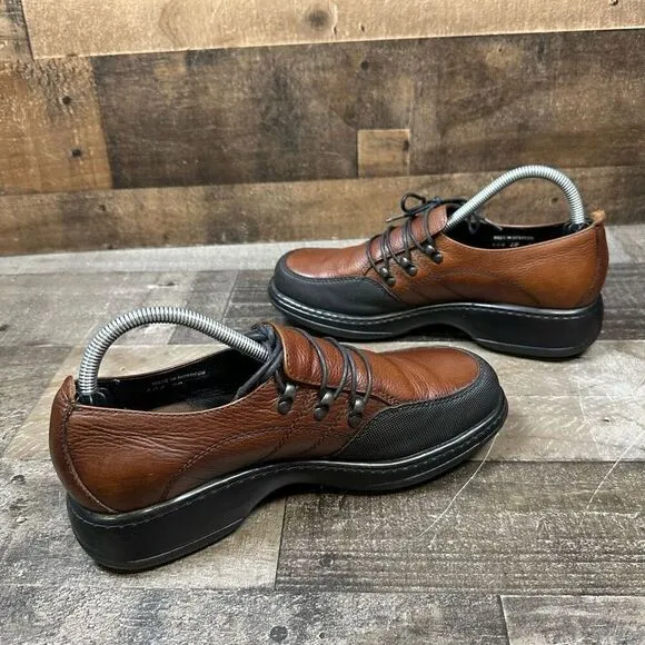 Dansko Women’s Size 40 Janika Lace Up Oxford Clogs Brown Leather Comfort Shoes