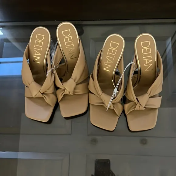 Deltan Kira Puffy Leather Square Toe Sandals.