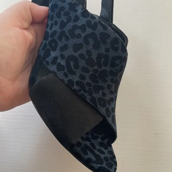 Diane Von Furstenberg Baile Two-Tone Black Blue Leopard Block Heel Sandals