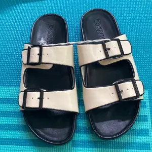 DKNY Women's Idinah Double Strap Foot Bed Slide Sandals Comfort Summer SZ 10M