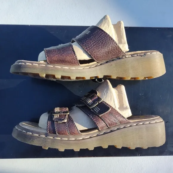 DOC DR. MARTENS Josef Sandals Women's Size 9 Men's 8 EU 41 Leather Buckles