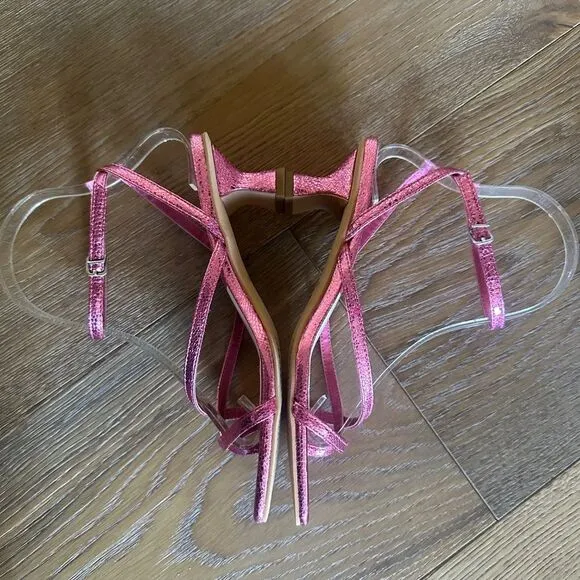 DOLCE VITA Baylor Square Toe Block Heel Thong Sandals In Magenta Crackle