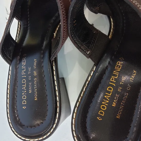Donald J Pliner brown sandals
