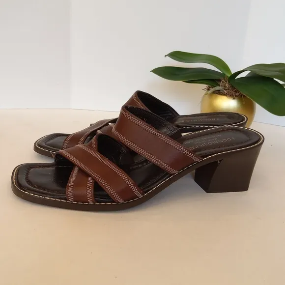 Donald J Pliner brown sandals