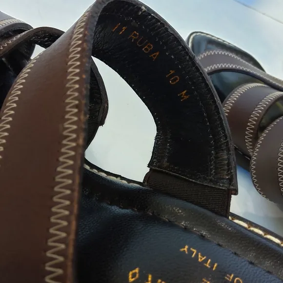 Donald J Pliner brown sandals
