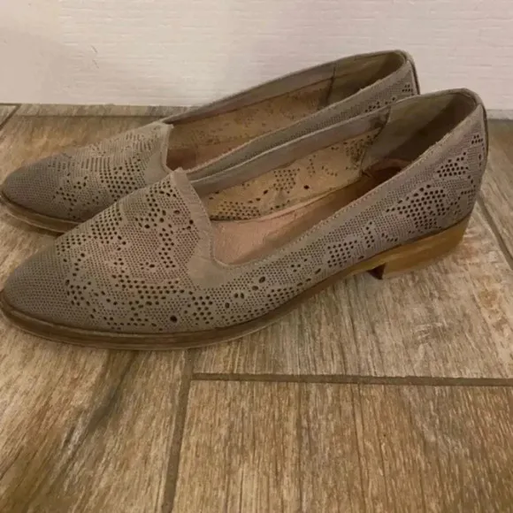 Donna Piu Women’s Leather Tan Slip On Loafers Flats