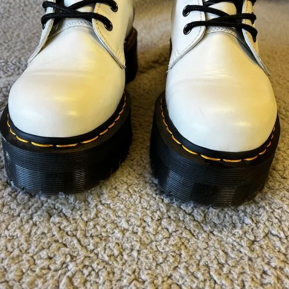 Dr. Martens Boots Womens 7M White Smooth Leather Jadon Lace Up Platform Combat
