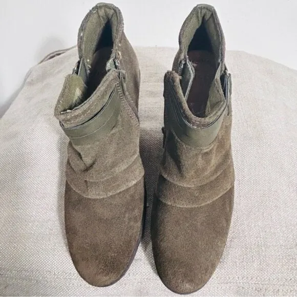 Earth Origins Odel NWOT Olive Green Suede Ankle Boots-Size 7.5