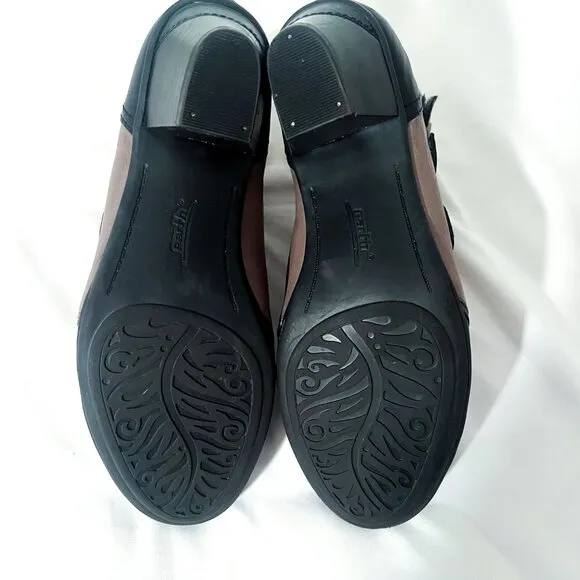 Earth Serano Black Gray Strappy Ankle Booties 2&quot; Heel Leather Size 9 Sandal