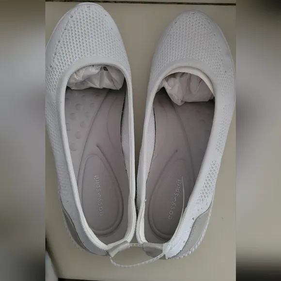 EASY SPIRIT Glitz Walking Shoes NEW No tag Size 10WW