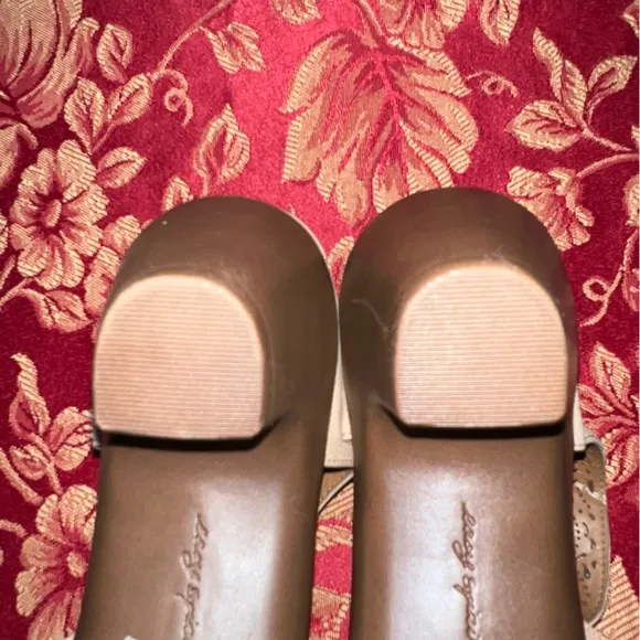Easy Spirit Shoes