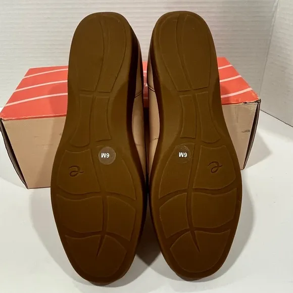 Easy Spirit Womens Devitt Loafers 6M