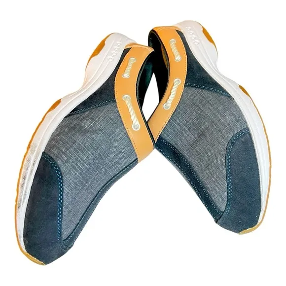 Easy Spirit Women's Travelport 19 Blue Mule Preowned Like New Size 11