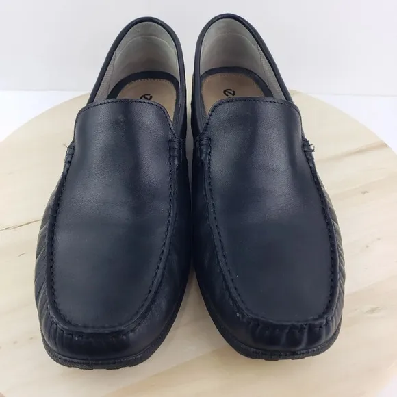 ECCO Classic Moc II Venetian Loafer Black Men's Size 10 Casual Comfort  Shoes