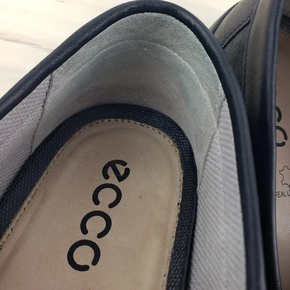 ECCO Classic Moc II Venetian Loafer Black Men's Size 10 Casual Comfort  Shoes