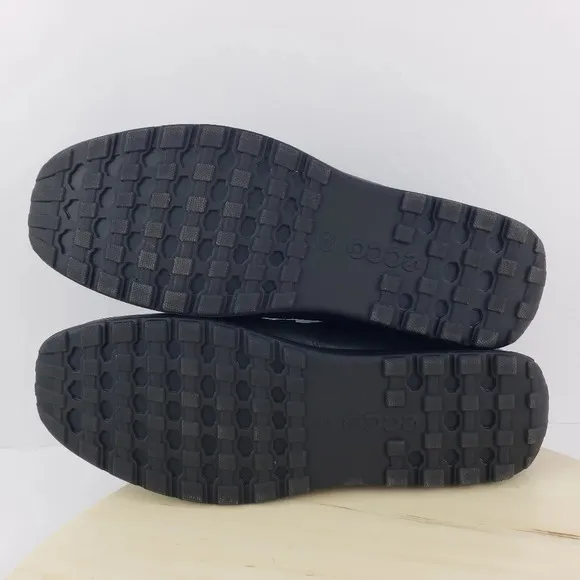 ECCO Classic Moc II Venetian Loafer Black Men's Size 10 Casual Comfort  Shoes
