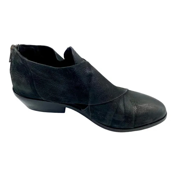 Eileen Fisher Black Cluster Crisscross Leather Boots/Booties 7.5 US