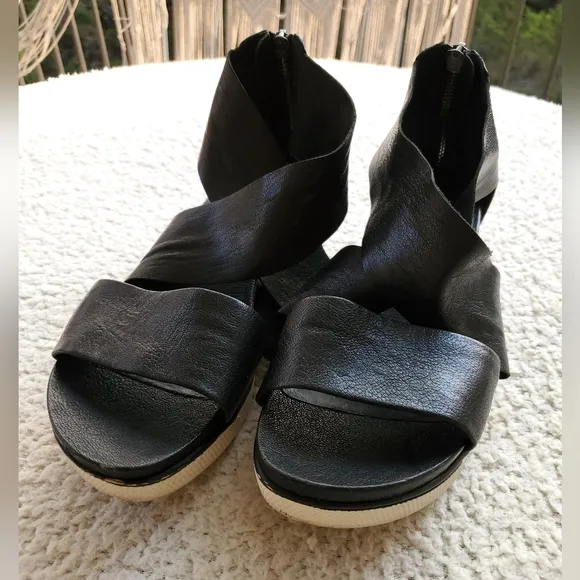 Eileen Fisher Gladiator Sport Dress Leather Sandals
