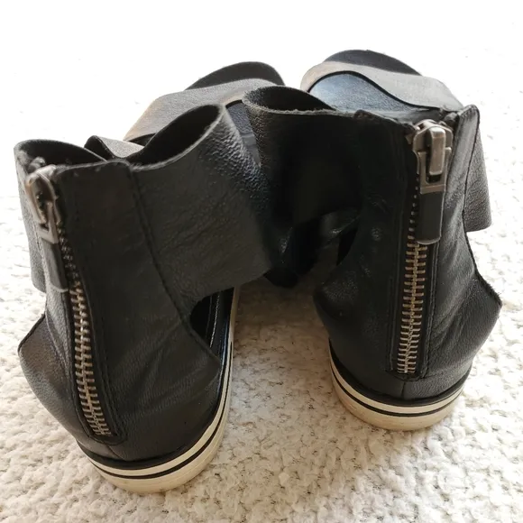 Eileen Fisher Gladiator Sport Dress Leather Sandals
