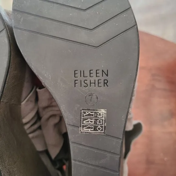 Eileen Fisher Women's Size 7 Draw Suede Wedge Sandals Platform Open Toe