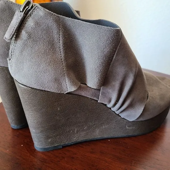 Eileen Fisher Women's Size 7 Draw Suede Wedge Sandals Platform Open Toe