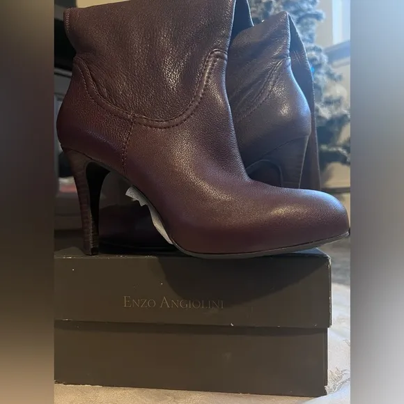 Enzo Angiolini EA Gibbons Heeled Leather Brown Boots New Size 6 Rare!!