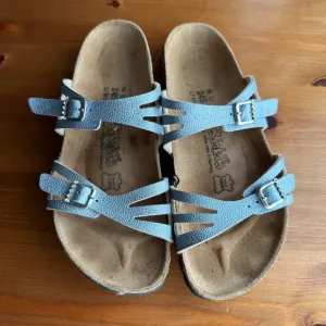 EUC Birkenstock Birki's Silver Metallic Crystal Buckle Granada Sandals - 7/EU 38