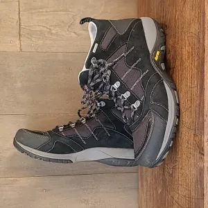 EUC Dansko Paxton Hiking Shoes Women's sz 40/9 US Black Ankle Support Boot