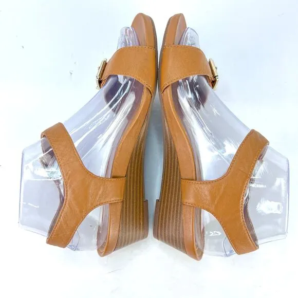 EUC Vionic Frances Tan Leather Comfort Orthotic Wedge Women's Shoes Sandals 6