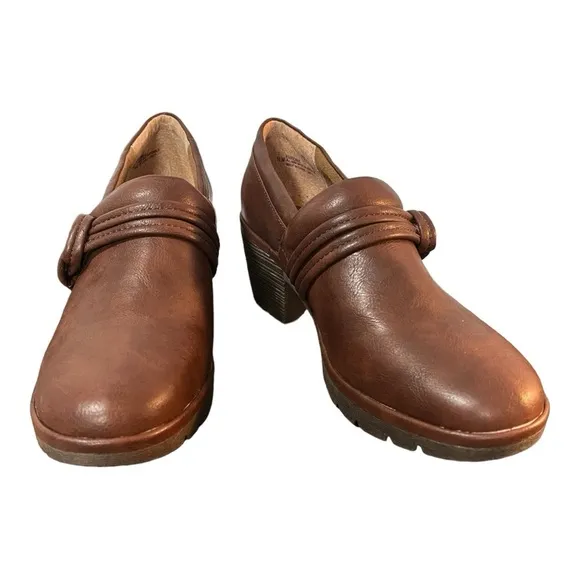 Euro Soft Tarra Brown Vegan Chunky Heeled Slip-On Shoes Size 11