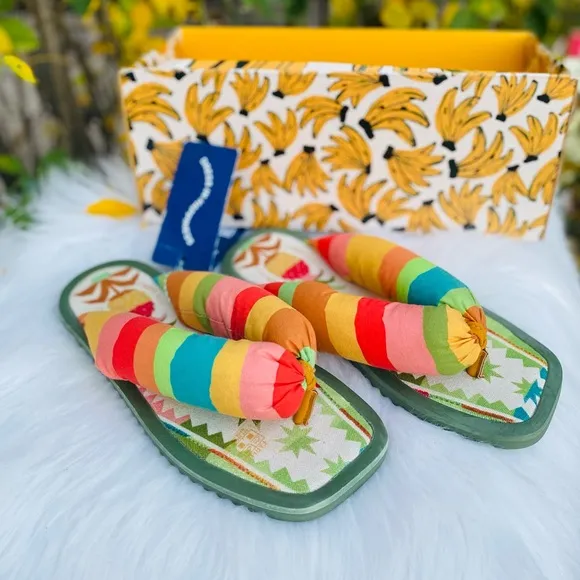 FARM Rio Pineapple Puffy Sandals