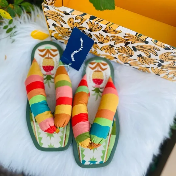 FARM Rio Pineapple Puffy Sandals
