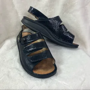 Finn Comfort Women's Sylt black croc/snake python print leather shoes size 38